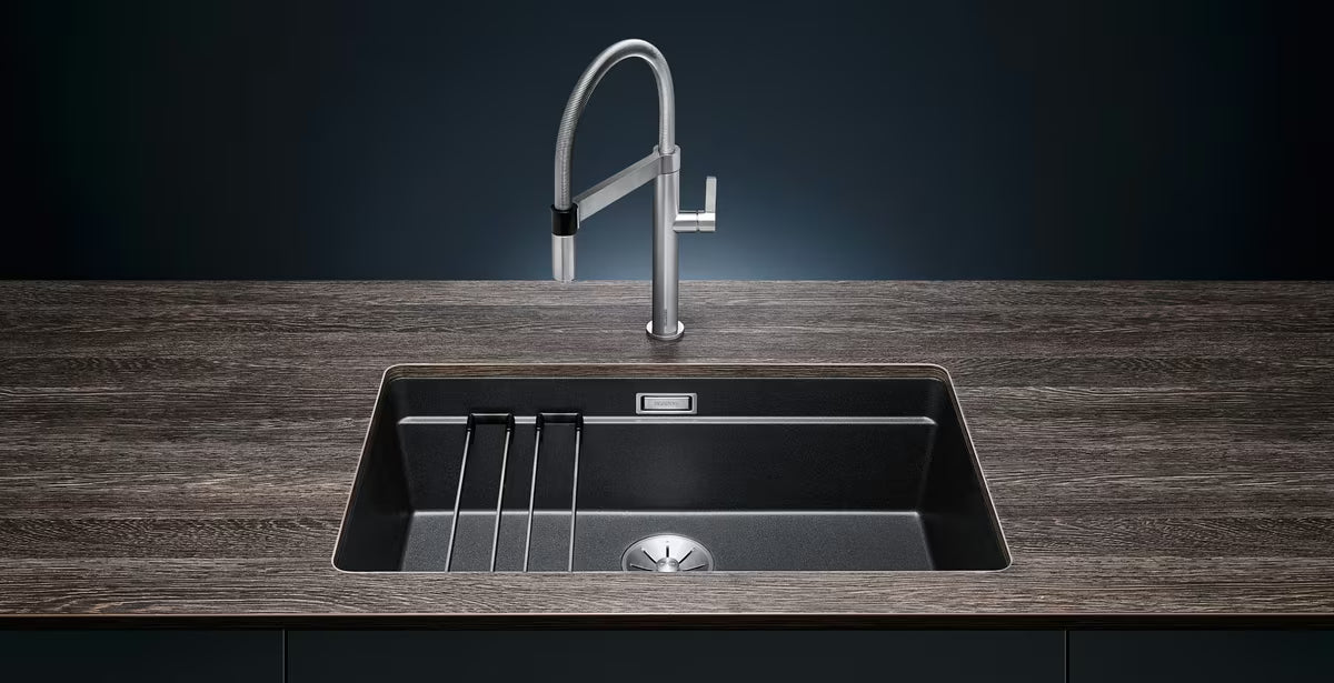 Granitowy zlewozmywak Blanco Etagon 700 U pro montaż dolny w kolorze białym soft