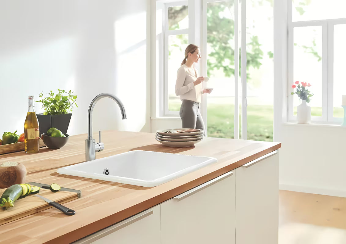 Kuchenna bateria zlewozmywakowa Grohe Concetto New z wysoką obrotową wylewką w wykończeniu supersteel.