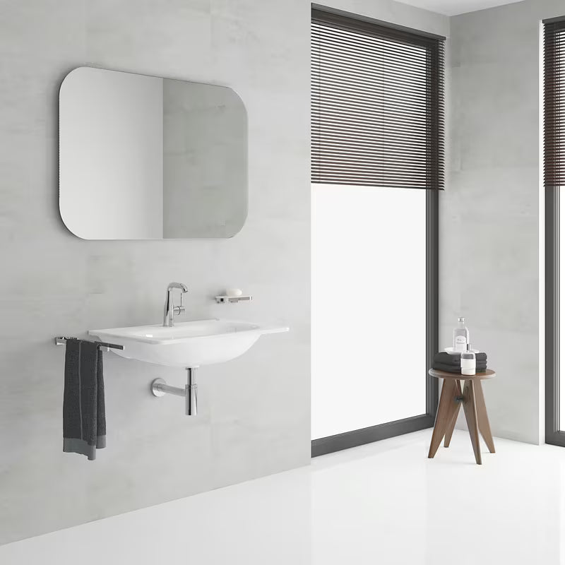 Chromowana bateria umywalkowa Grohe Essence New ze średnio wysoką wylewką i obrotową wylewką