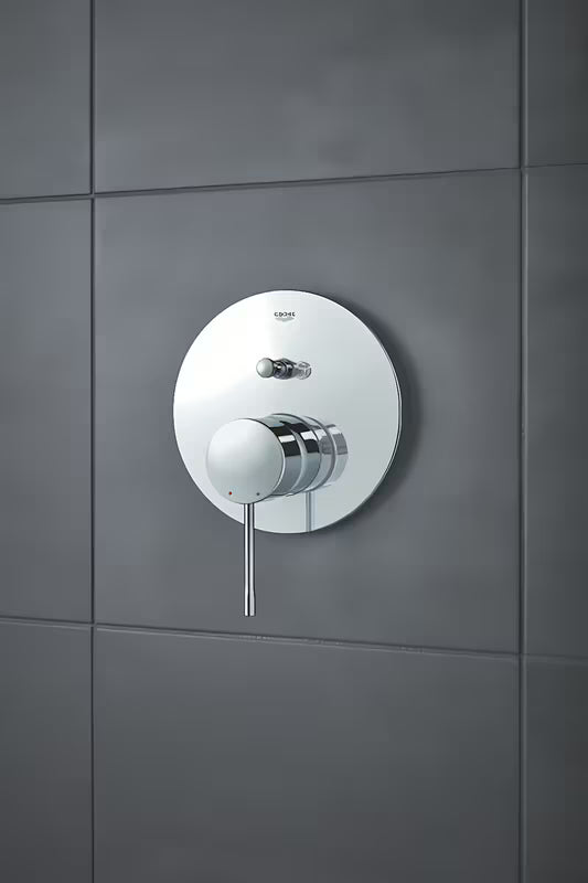 Grohe Essence New podtynkowa jednouchwytowa bateria prysznicowa w wykończeniu chrom