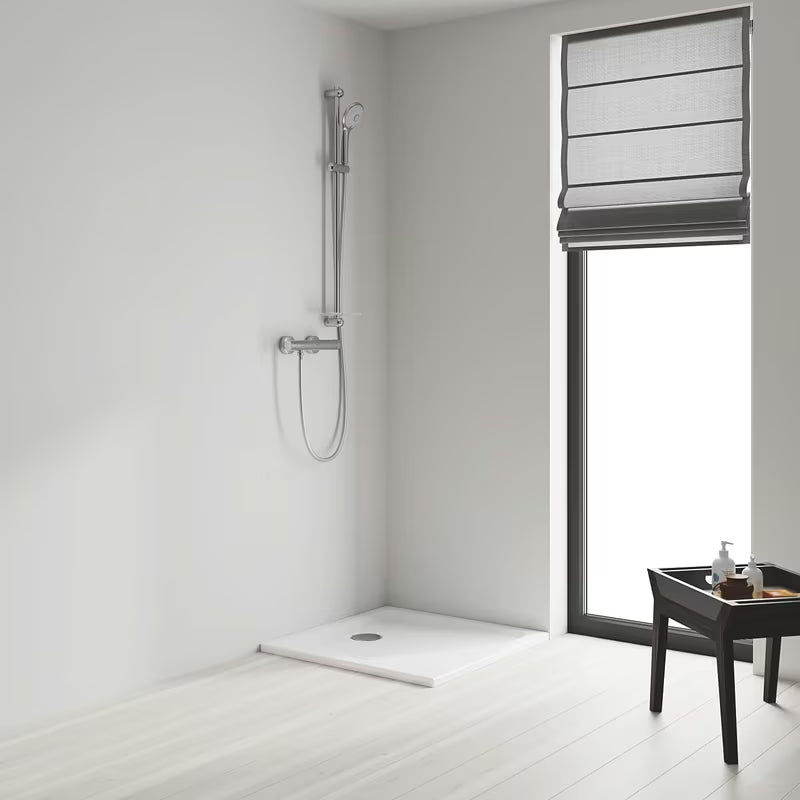 Zestaw prysznicowy Grohe Euphoria 110 Massage w chromie ze słuchawką prysznicową, drążkiem prysznicowym i półką EasyReach