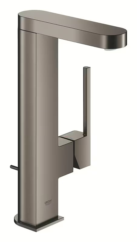 Wysoka bateria umywalkowa Grohe Plus z wyciąganą wylewką w wykończeniu szczotkowany Hard Graphite.