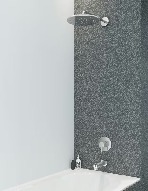 Chromowa deszczownica Grohe Rainshower 310 Mono z naściennym ramieniem prysznicowym