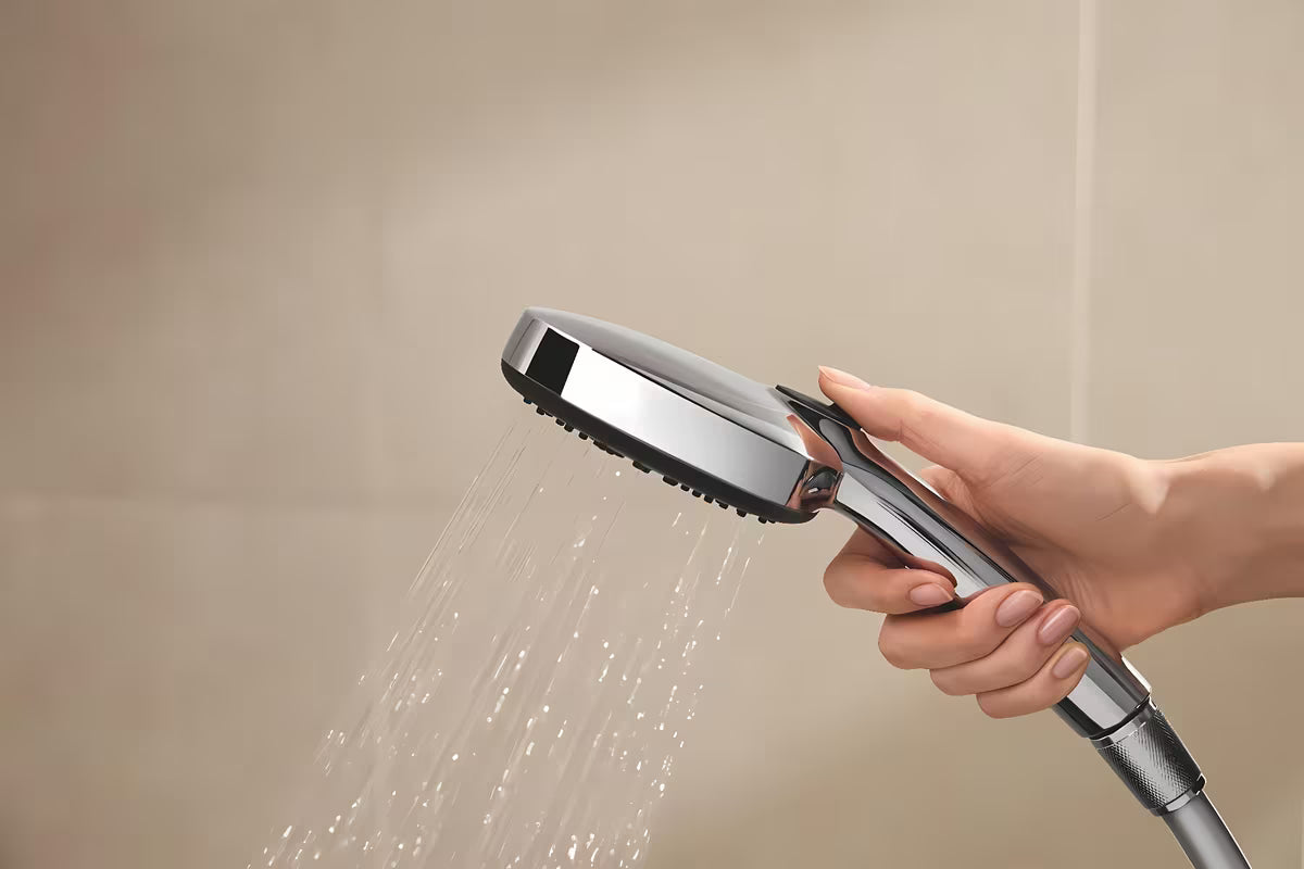 Grohe Vitalio Comfort System prysznicowy z baterią termostatyczną w chromie z deszczownicą i słuchawką prysznicową