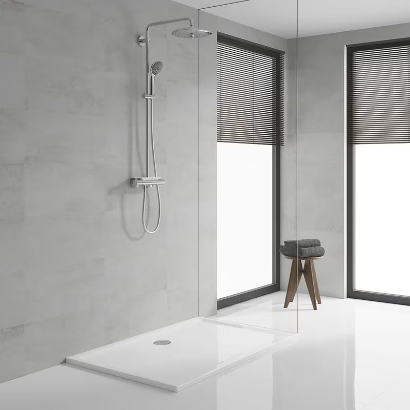 Chromowany system prysznicowy Grohe Vitalio Joy z baterią termostatyczną, z deszczownicą i słuchawką prysznicową