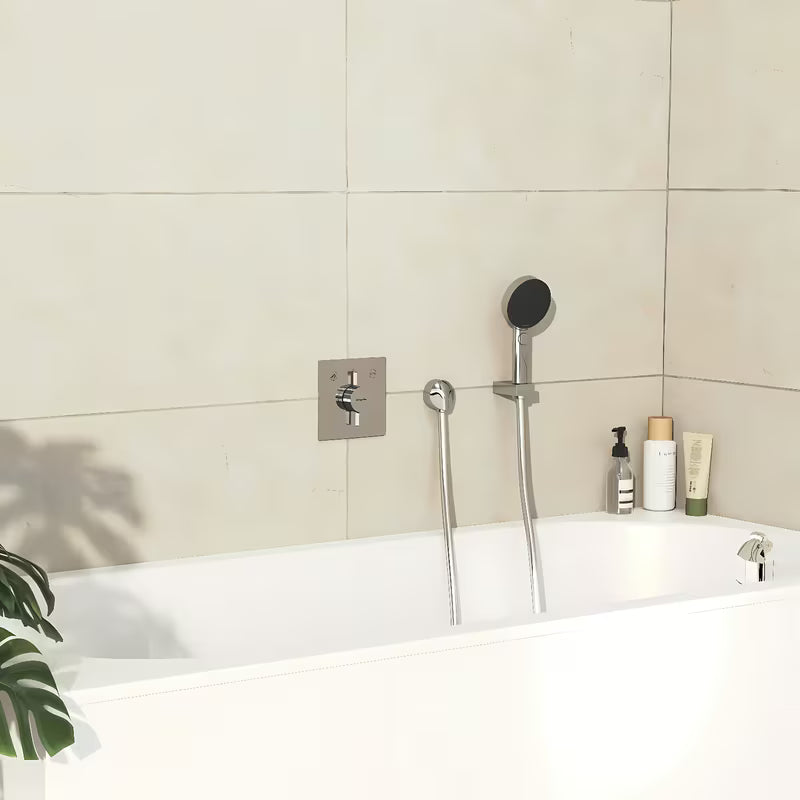 Podtynkowa bateria prysznicowa Hansgrohe duoturn E w chromie pro do sterowania dwoma odbiornikami.