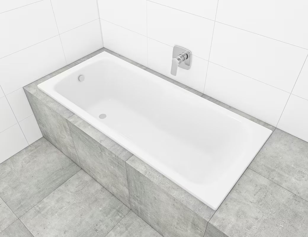 Biała wanna prostokątna Kaldewei Dyna Set ze stali emaliowanej, odpowiednia pro kąpieli i prysznica.