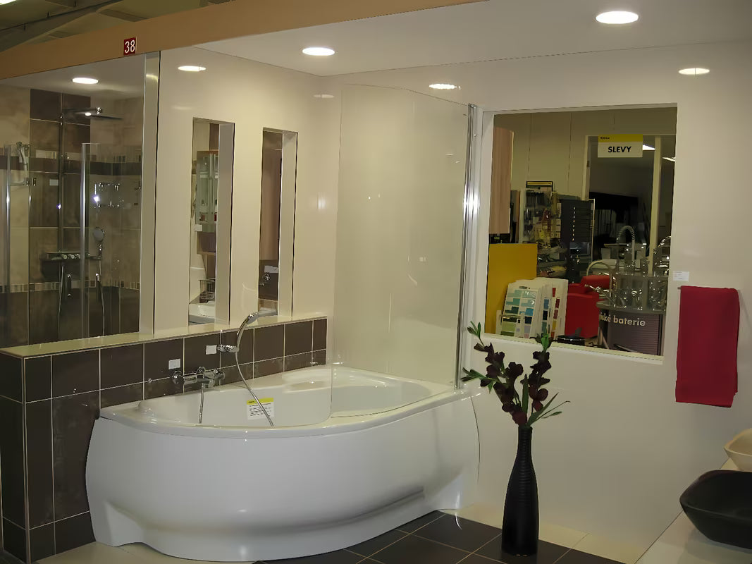 Parawan nawannowy Laguna Fortuna 150 cm w wykończeniu chrome pro wanny asymetryczne Fortuna Plus