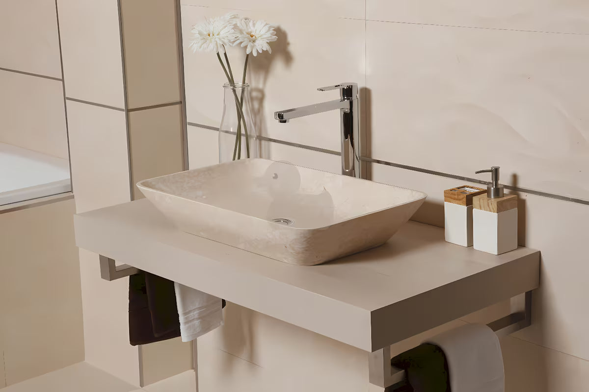 Blat łazienkowy Naturel Dolce w dekorze akacja pro pod umywalkę nablatową