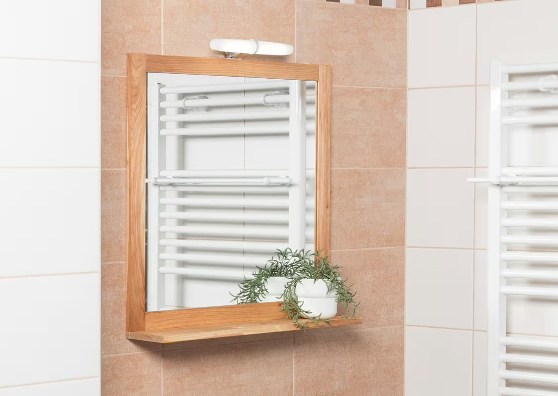 Lustro Naturel Home z półką 60x61,5 cm w dekorze orzecha, orientacja pionowa.