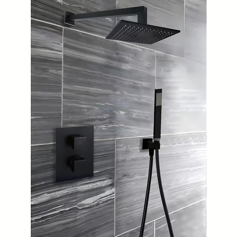 Matowa czerń deszczownica Paffoni Syncro King 300 x 300 x 8 mm z przegubem kulowym i zabezpieczeniem przed kamieniem.