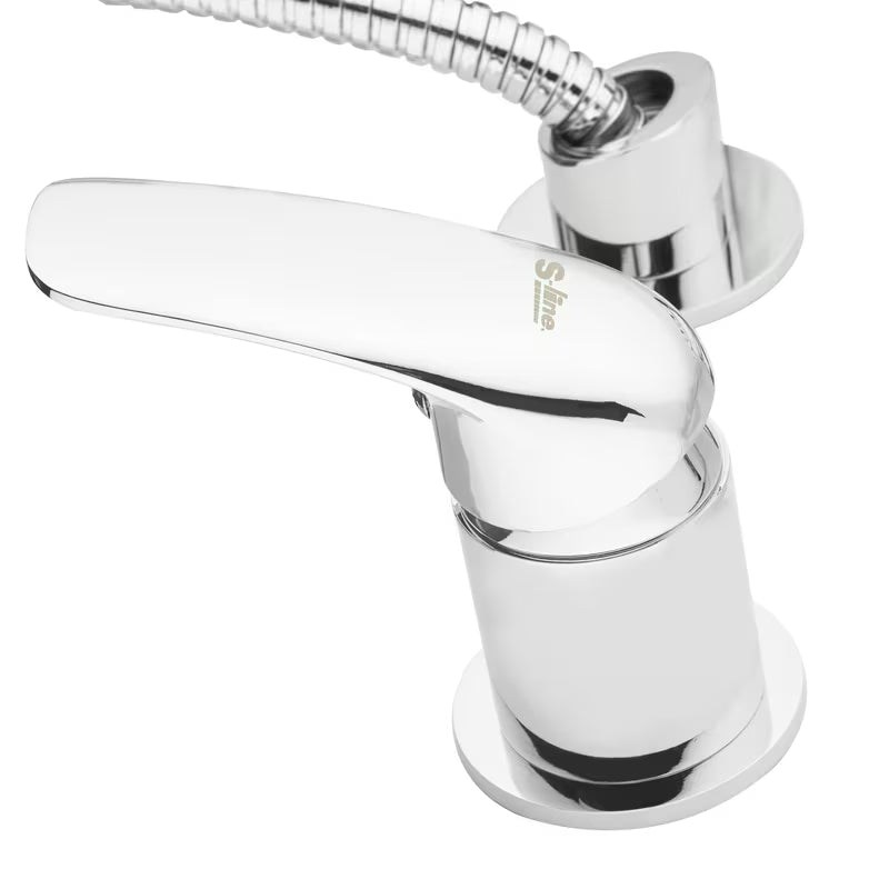 Chromowana bateria wannowa S-Line Pro na krawędź wanny z zestawem prysznicowym i z dźwignią.