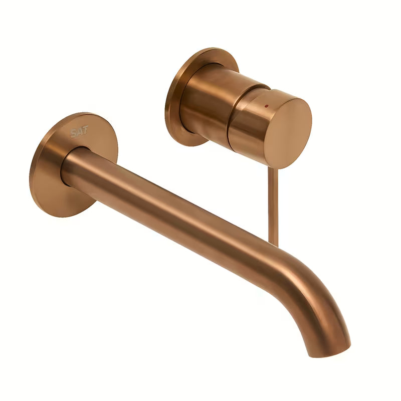 Podtynkowa bateria umywalkowa SAT Aurum w wykończeniu rose gold brushed o okrągłym wzornictwie.