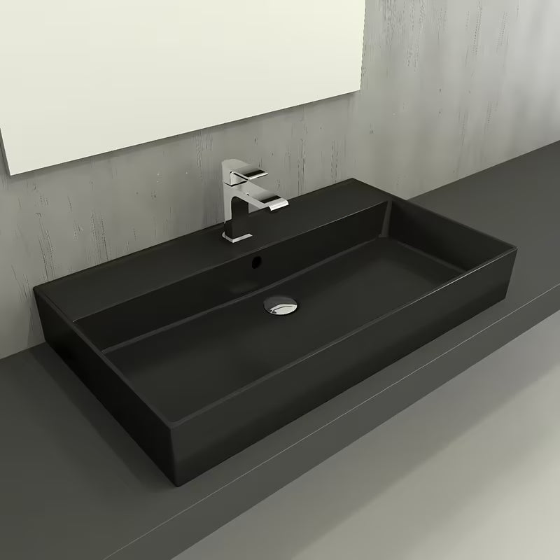 Ceramiczna umywalka SAT Infinitio 80,5x46,5 cm w kolorze czarny mat, z przelewem i prostokątnym kształtem.