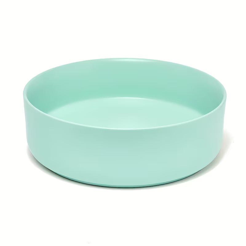 Okrągła ceramiczna umywalka nablatowa SAT Mood w kolorze miętowy mat bez otworu na baterię i bez przelewu.