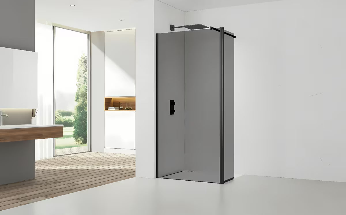 SAT Walk-in ścianka prysznicowa Walk‑in- 90 cm z czarnym profilem i przyciemnianym nieprzezroczystym szkłem