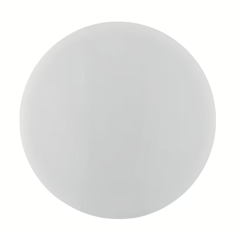 Biały odpływ do umywalki z korkiem z tego samego materiału co umywalka ceramiczna, zamykany przez naciśnięcie ClicClack.