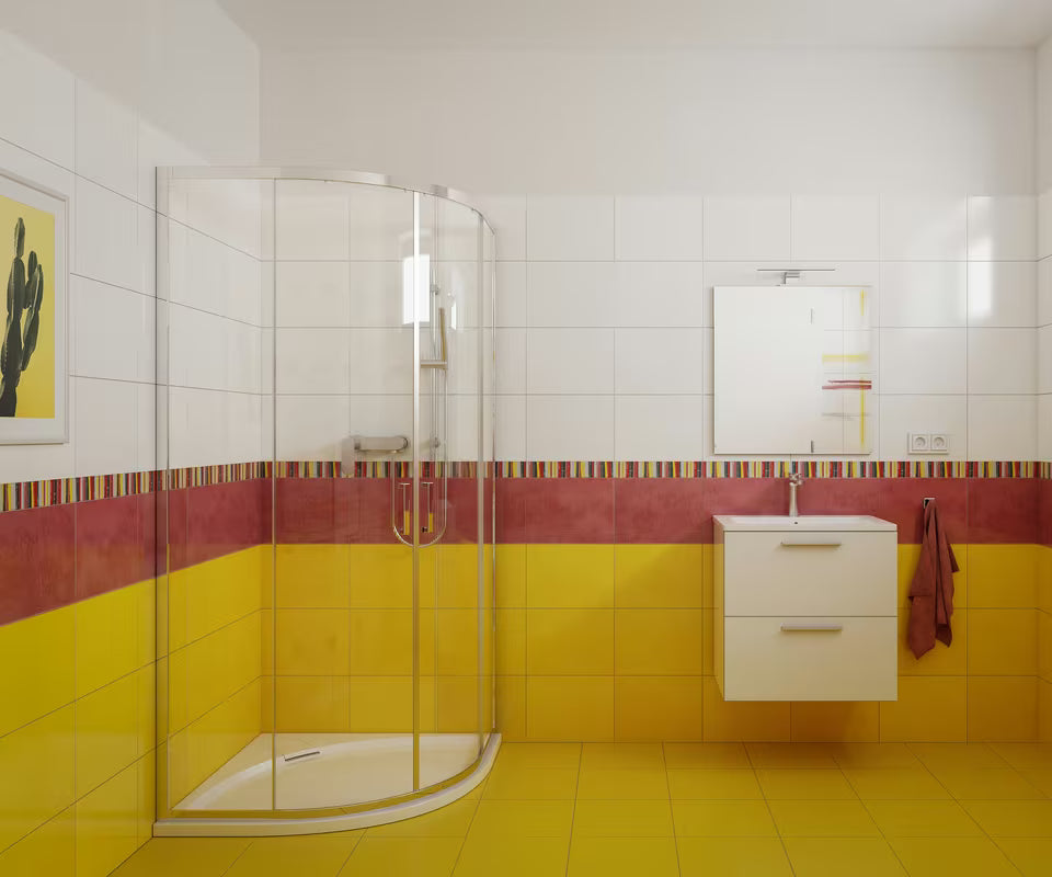 Biała zestaw mebli łazienkowych Vitra Mia z umywalką ceramiczną, szafką wiszącą, lustrem i oświetleniem LED.