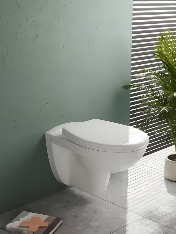 Białe miska WC wisząca vitra Normus z deską soft Close i funkcją QuickRelease