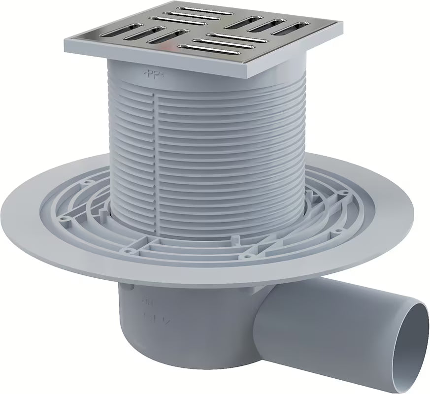 Wpust podłogowy Alca APV101 z rusztem ze stali nierdzewnej 102×102×4 mm i bocznym podłączeniem odpływu Ø50 mm.
