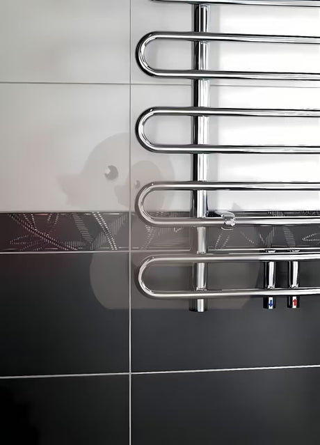 Chromowany grzejnik łazienkowy Anima Ricordi do centralnego ogrzewania w rozmiarze 60x105 cm