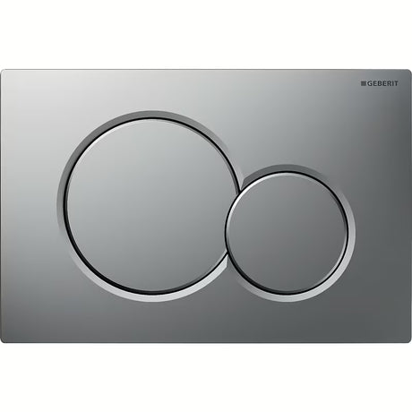 Przycisk spłukujący Geberit Sigma01 w wykończeniu matowy chrom pro do stelaża podtynkowego Geberit Sigma