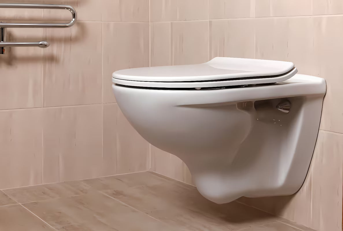 Biała supercienka DESKA sedesowa Glacera EasySlim33 z duroplastu z soft Close i mocowaniem EasyLock