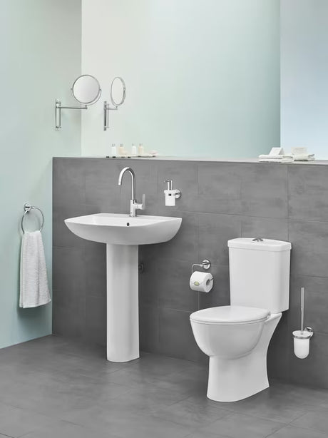 Umywalka wisząca Grohe Bau Ceramic 65 w kolorze białym z przelewem i otworem pro baterię
