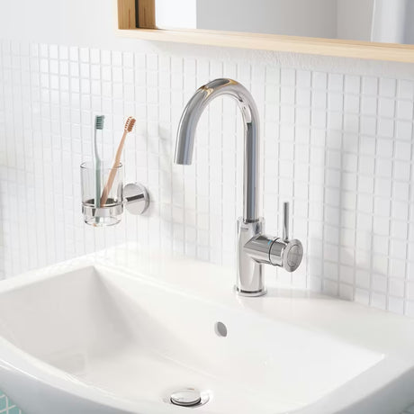 Umywalka wisząca Grohe Bau Ceramic 60 w kolorze białym z otworem pro baterię i przelewem