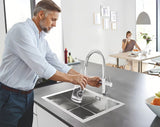 Chromowana bateria zlewozmywakowa Grohe Blue Home Duo z filtrem, chłodzeniem i przyciskiem pro wodę gazowaną i niegazowaną