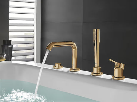 Bateria wannowa Grohe Essence New z zestawem prysznicowym ręcznym w wykończeniu Cool Sunrise