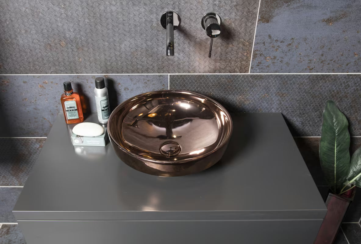 Podtynkowa bateria umywalkowa Grohe Essence New w wykończeniu Hard Graphite z dźwignią