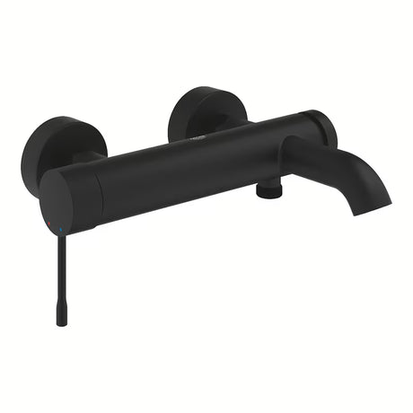 Ścienna jednouchwytowa bateria wannowa Grohe Essence New w matowym kolorze phantom black