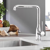 Chromowana bateria zlewozmywakowa Grohe Essence New z wysoką obrotową wylewką i dźwignią