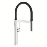 Chromowana bateria zlewozmywakowa Grohe Essence New z wyciąganą wylewką z wysoką obrotową wylewką