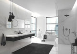 Ścienna wannowa jednouchwytowa bateria Grohe Essence New w wykończeniu Brushed Hard Graphite z przełącznikiem wanna/prysznic.