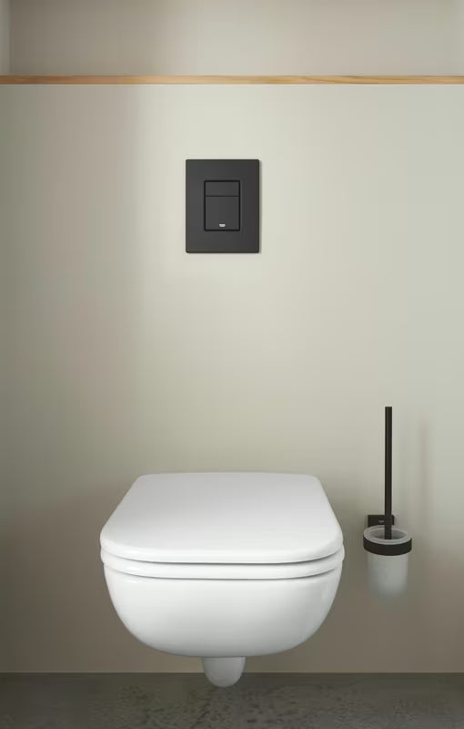 Ścienna SZCZOTKA do Wc Grohe Essentials w matowoczarnym wykończeniu z ukrytym mocowaniem
