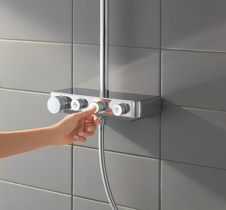 Chromowany system prysznicowy Grohe Euphoria smartcontrol z termostatem, deszczownicą 310 mm i słuchawką prysznicową