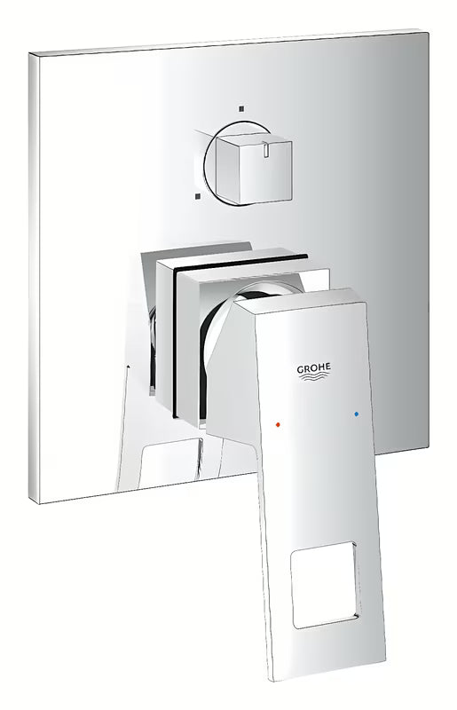 Podtynkowa prysznicowa i bateria wannowa Grohe Eurocube w wykończeniu chrom z dźwignią i 3-drożnym przełącznikiem.
