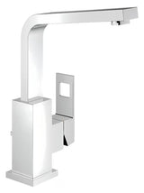 Chromowana bateria zlewozmywakowa Grohe Eurocube z wysoką obrotową wylewką o kwadratowym designie.