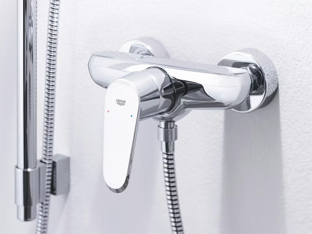 Chromowana jednouchwytowa ścienna bateria prysznicowa Grohe Eurodisc Cosmopolitan z technologią Grohe SilkMove