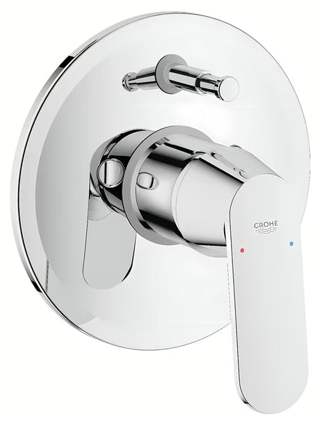 Podtynkowa jednouchwytowa bateria prysznicowa Grohe Eurosmart Cosmopolitan w chromie z okrągłą rozetą.
