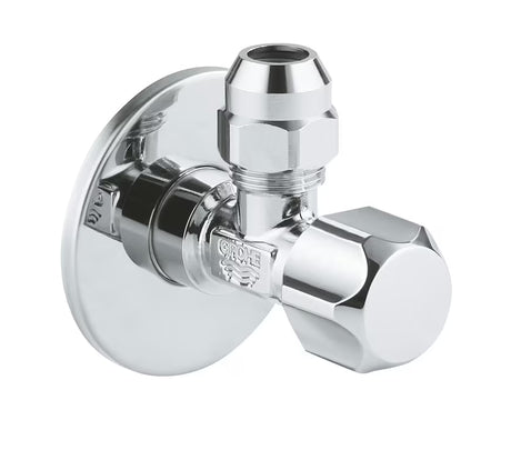 Zawór kątowy Grohe DN 15 w wykończeniu chrome z ergonomicznym uchwytem i metalową rozetą.