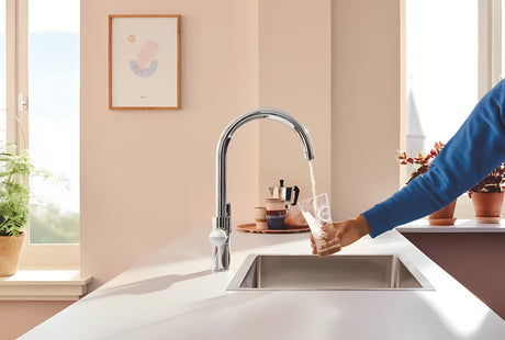 Chromowana bateria zlewozmywakowa Grohe Blue Pure 2022 z osobną dźwignią pro filtrowanej wody