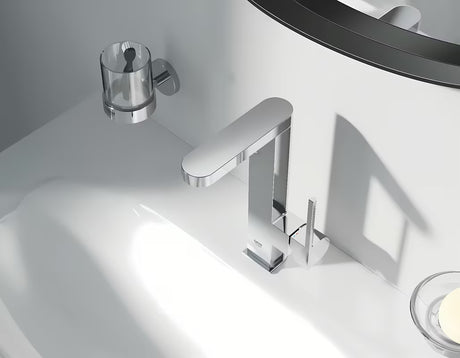Chromowana bateria umywalkowa Grohe Plus z wysoką wylewką, obrotową wylewką i dźwignią sterującą