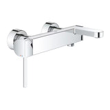 Ścienna jednouchwytowa bateria wannowa Grohe Plus w wykończeniu chrom z automatycznym przełączaniem wanna/prysznic.