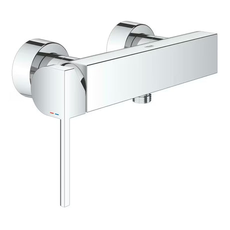 Ścienna jednouchwytowa bateria prysznicowa Grohe Plus w wykończeniu chrom.