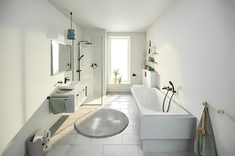 Grohe Precision Trend termostatyczna bateria wannowa w matowej czerni do montażu ściennego