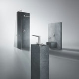 Deszczownica  Grohe Rainshower 310 Mono Cube z naściennym ramieniem prysznicowym w wykończeniu supersteel.