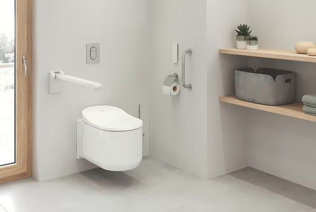 Białe wiszące prysznicowe MISKA wc Grohe Sensia Arena z bidetem i pilotem zdalnego sterowania